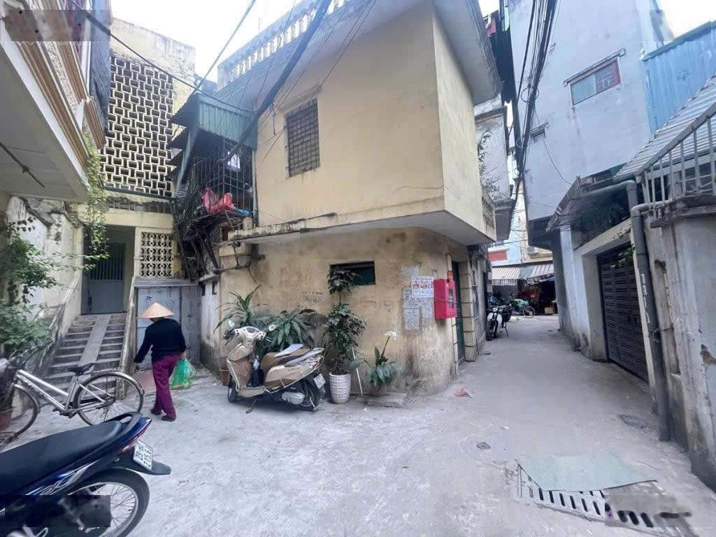Bán nhà 2 tầng hẻm Nguyễn An Ninh trung tâm Bình Thạnh