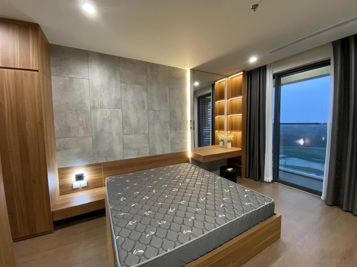 Bán căn hộ 2PN, 2WC ,80M chung cư Paragon Cầu Giấy giá bán 7,4 tỷ