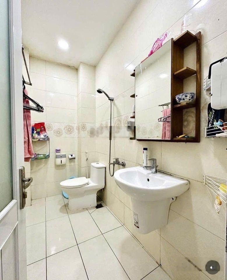 Bán Gấp Nhà 1 Sẹc đường Trịnh Như Khuê - 5x17m - 1 tỷ 050 - Sổ Hồng riêng