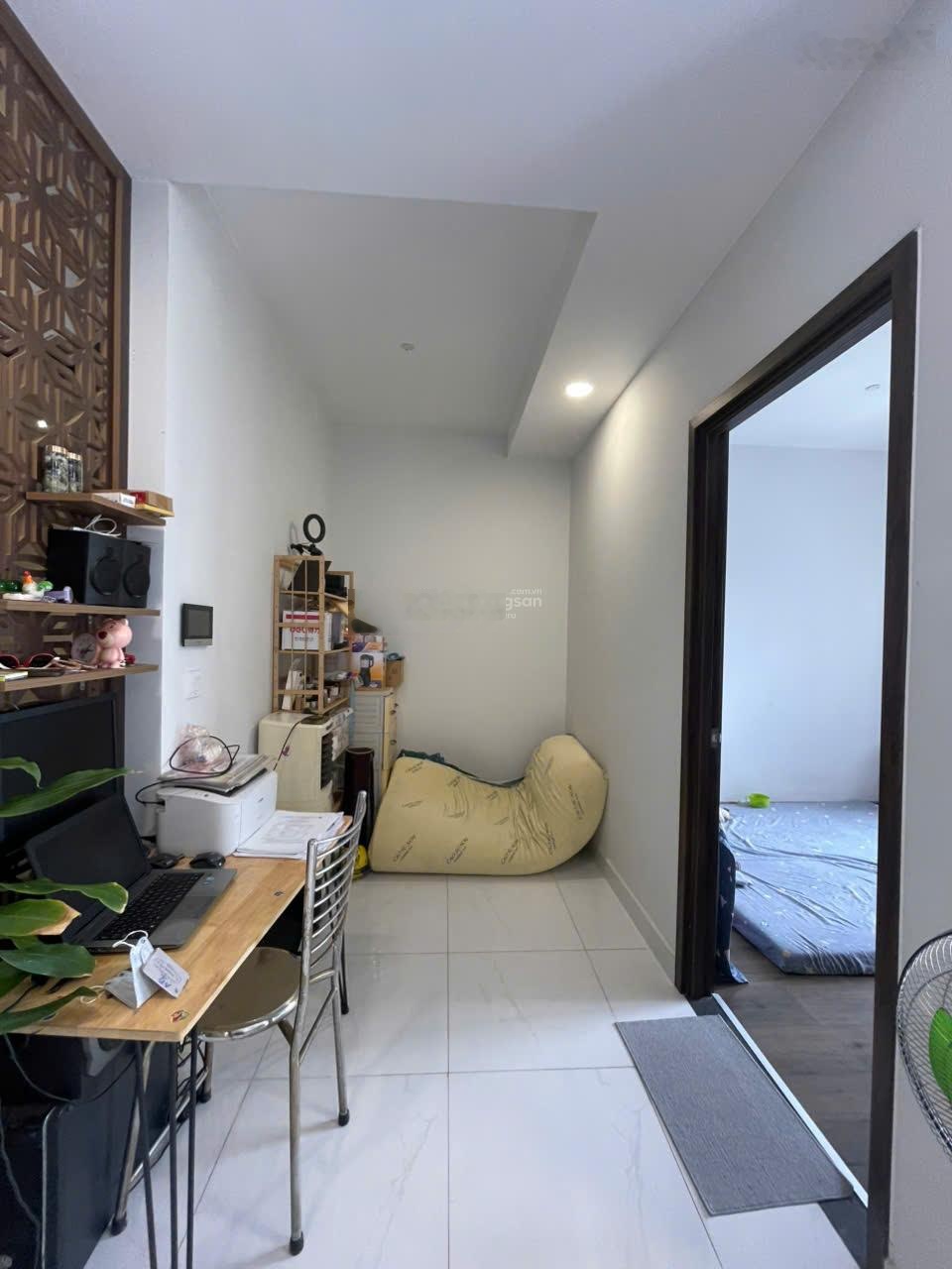 Sổ hồng riêng 51m2, 1 phòng 1WC, tầng mười mấy - The Pegasuite 2 - 3 tỷ 3 bao sang tên