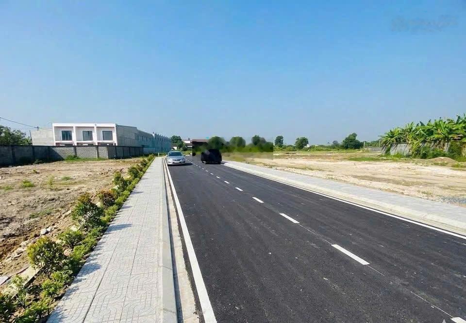 Nóng hơn 50 lô đất dân cư hiện đại nằm ngay trung tâm