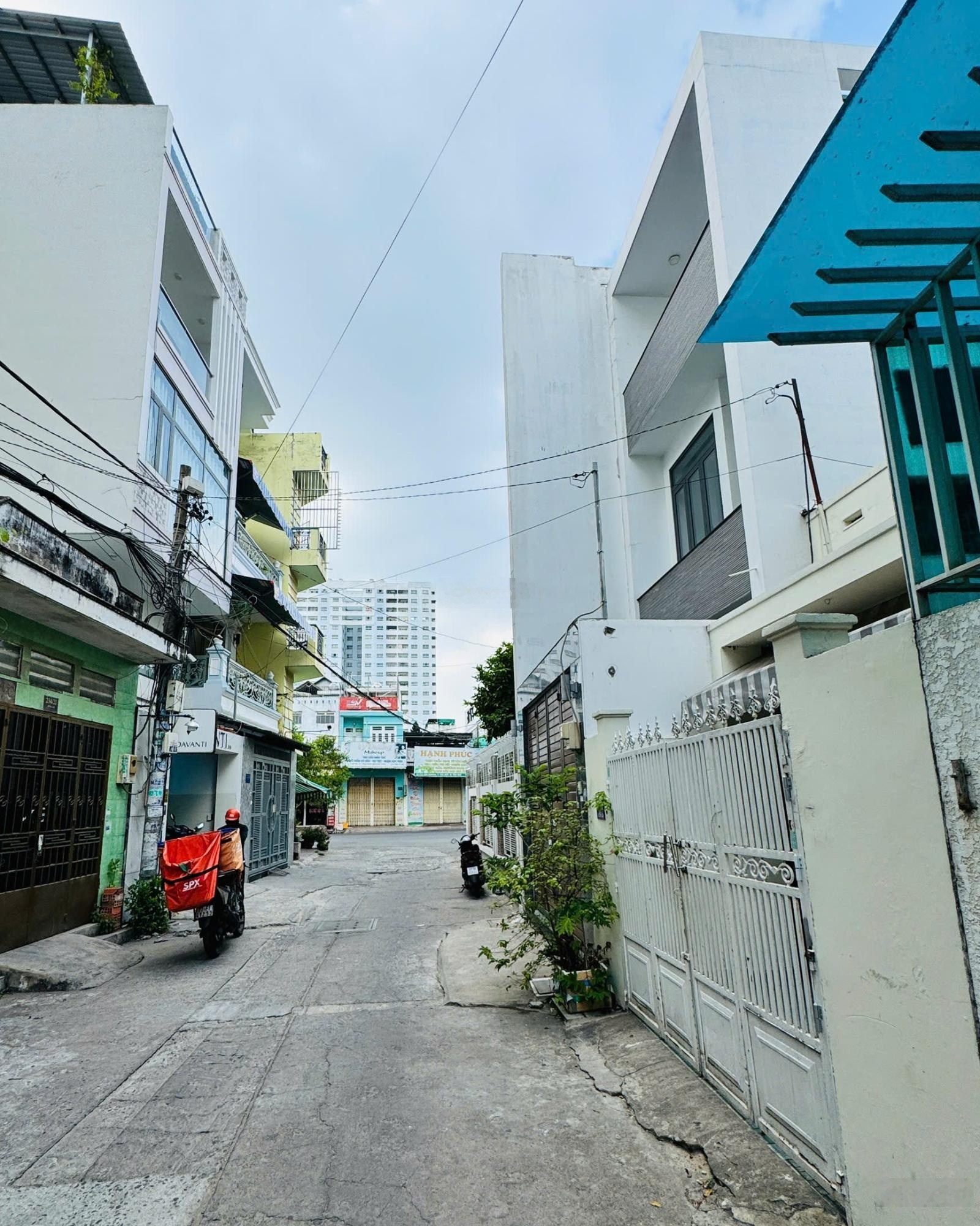 Nhà đẹp HXH thông VƯỜN LÀI. DT:4x17,5=69m2. 4 TẤM. Giá nhỉnh 10 tỷ