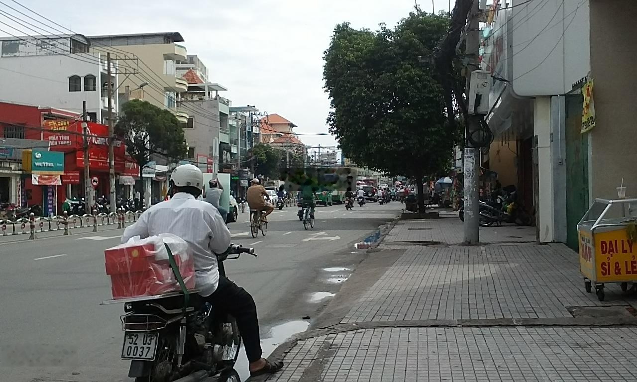 Bán gấp nhà MT Phan Đăng Lưu p7 Phú Nhuận | 8x25m | 5 Tầng | HĐT 120tr | Giá 55 tỷ
