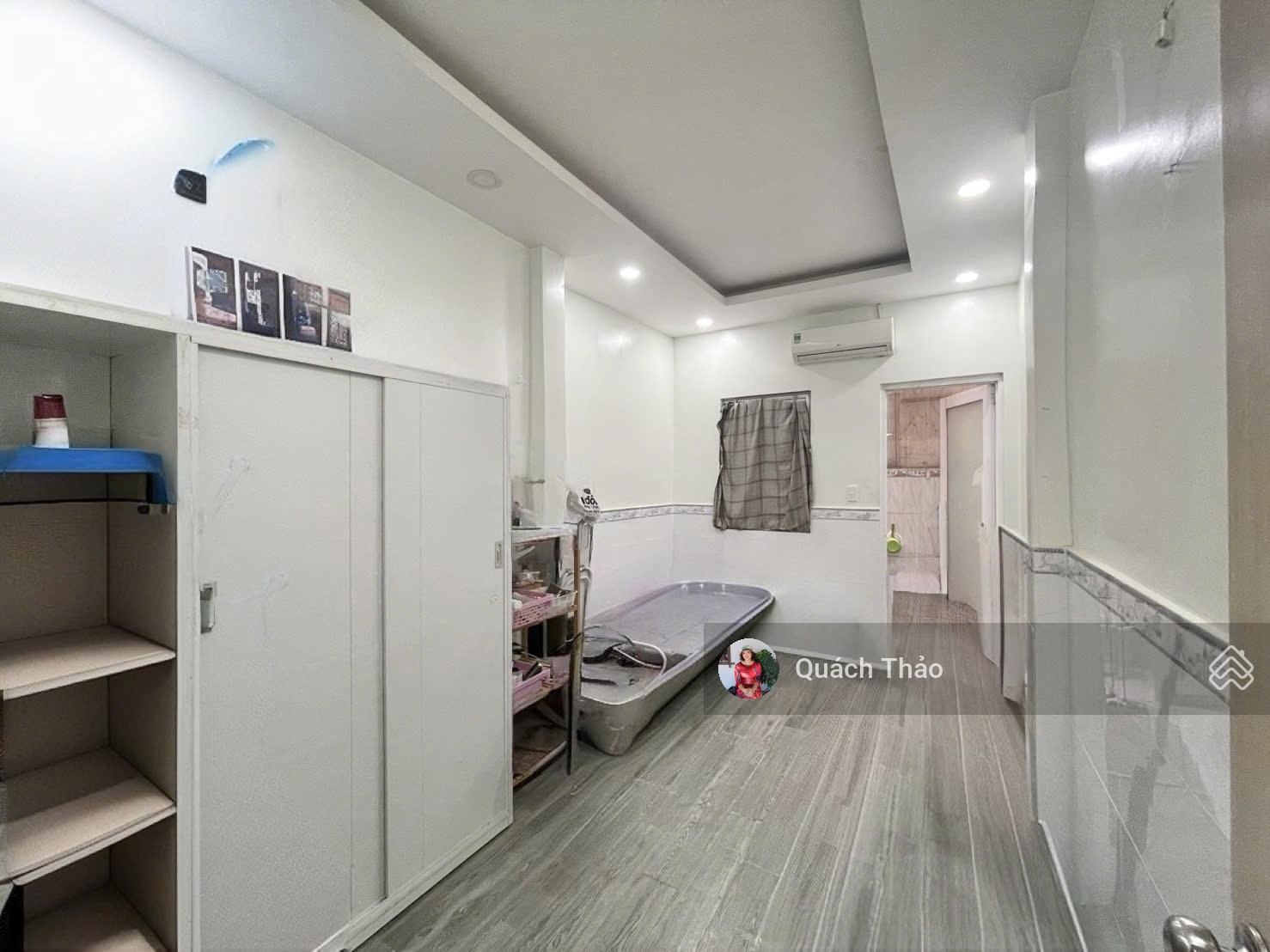 37.5m2 mà chỉ có 3.88 tỷ. Hẻm thông, Cách 50m ra HXH. Chốt nhanh còn kịp
