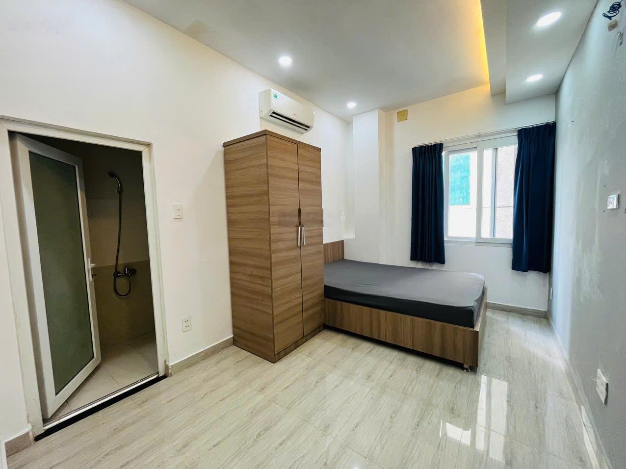 Studio full nội thất Cống Quỳnh Q1, thang máy, hầm xe