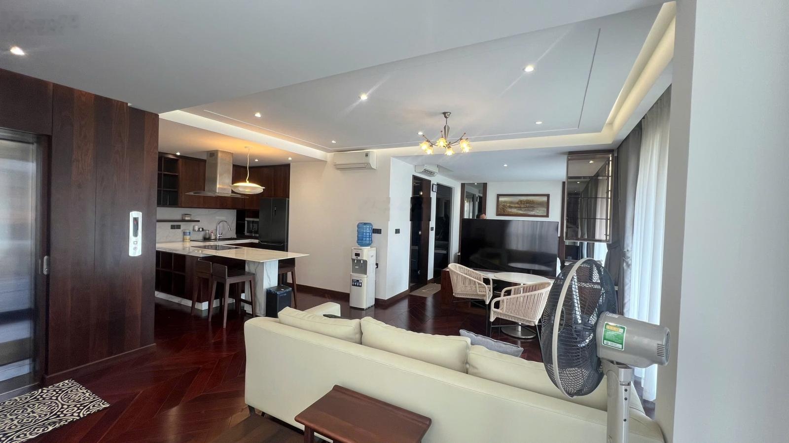Siêu phẩm cực VIP 15,5 tỷ sở hữu ngay căn biệt thự 4 tầng view biển sát bãi tắm trần phú vũng tàu