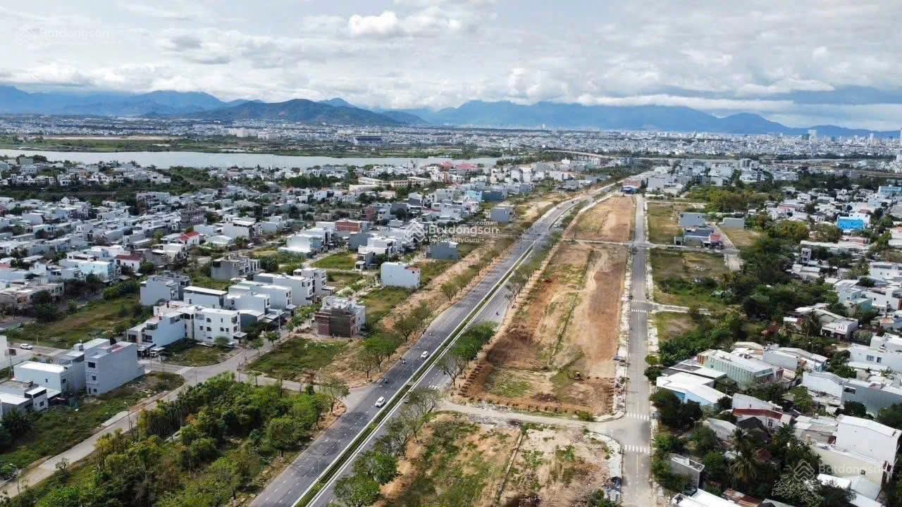 Quỹ độc quyền đất nền mặt đường Võ Chí Công - Giá siêu ưu đãi chỉ từ 4,9 tỷ lô 100m
