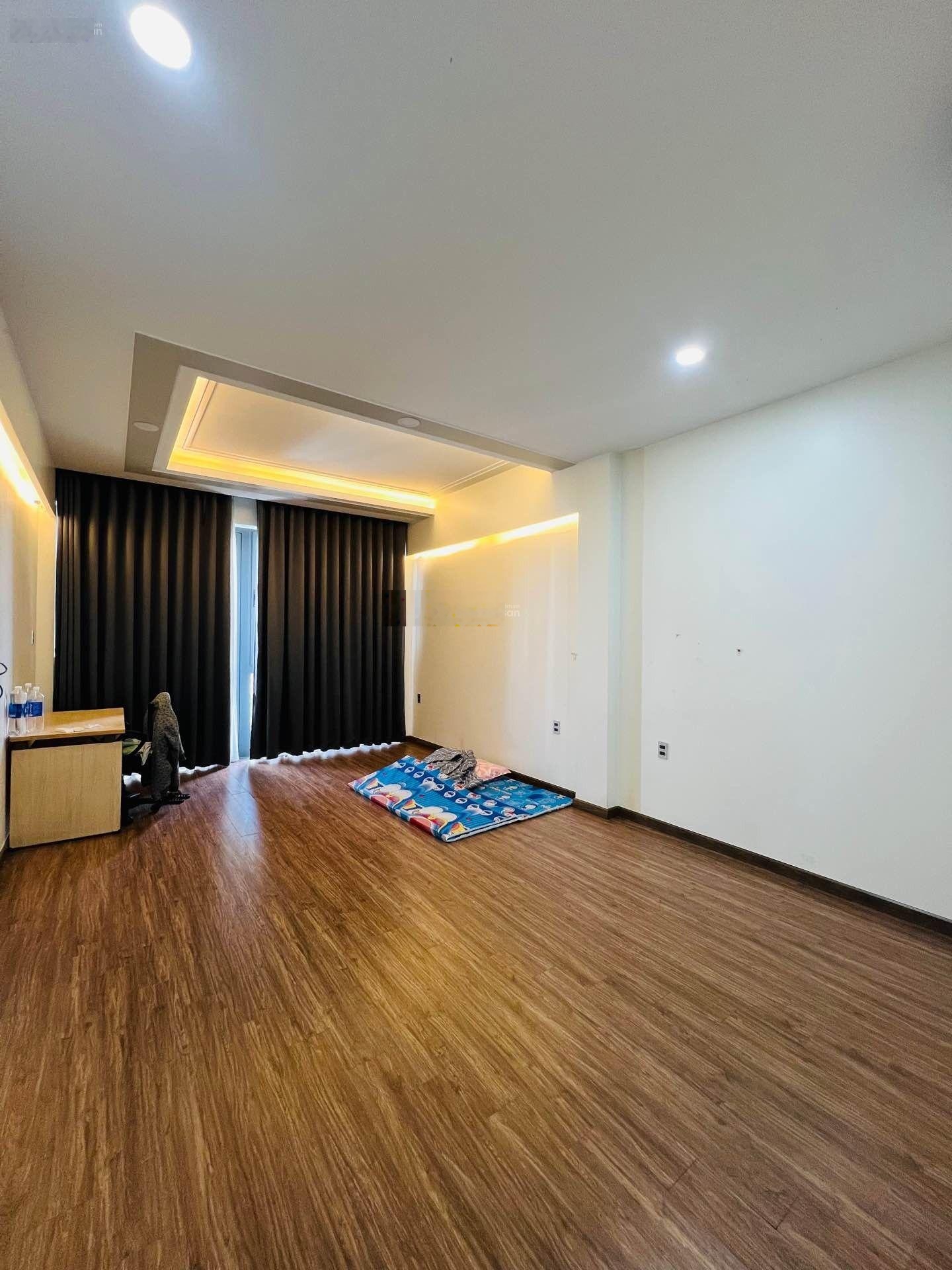 Giảm mạnh, 4 tầng, 4m5x20m, đường 8m, KDC An Sương, Nguyễn Văn Quá, chỉ 7 tỷ