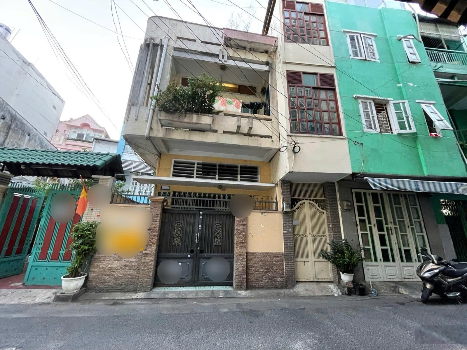 Bán gấp nhà hẻm xe hơi đường Lê Văn Sỹ - Chỉ 2 căn ra mặt tiền - Ngang lớn bề thế 5.2m x 14m