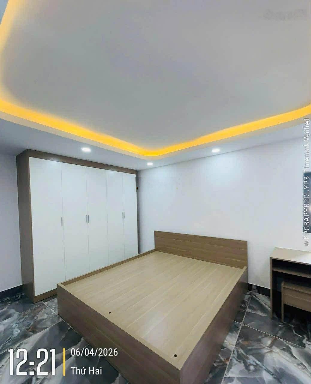 Nhà mới 5 tầng lê văn quới giáp tân phú hẻm xe hơi shr giá 8.3 tỷ