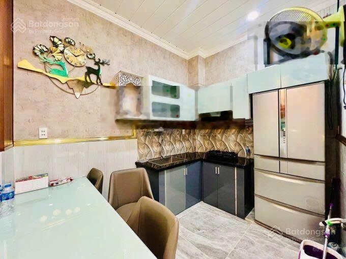 Đi định cư tôi bán nhà Duy Tân P15 Phú Nhuận. Giá 2tỷ8/54,4m2 gần trường mầm non 15. Cho thuê 15tr