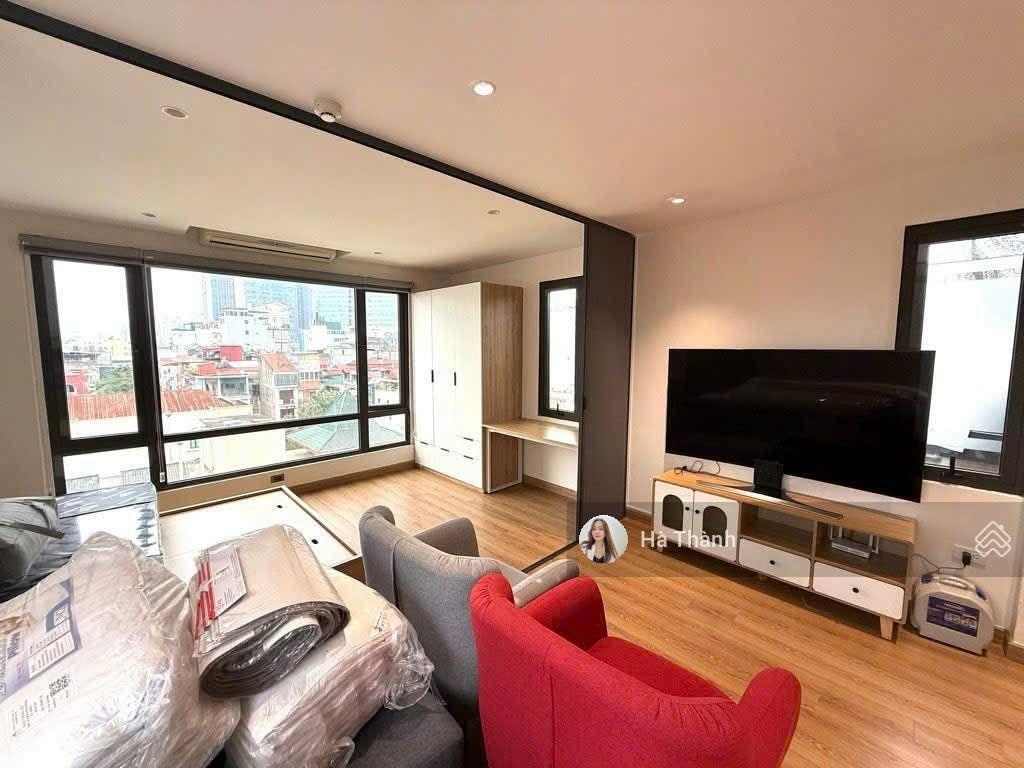 Siêu building Hoàng Quốc Việt 100m2 x 8 tầng thang máy - mặt tiền 7.7m - 36.5 tỷ