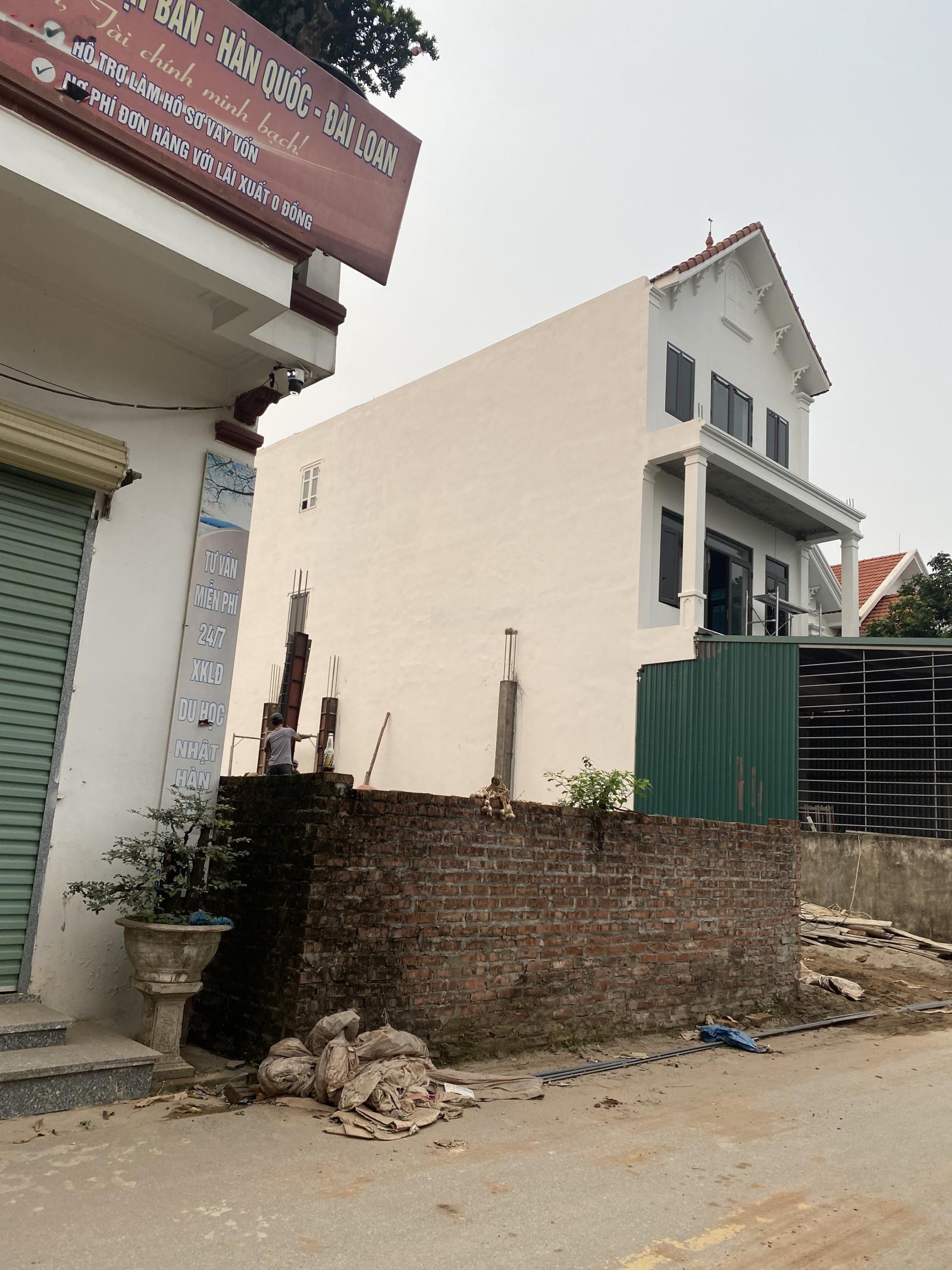 Bán nhanh lô đất 66,3m2, Tân Phú, Quốc Oai, đường nhựa ô tô tránh, kinh doanh. Chỉ 3,5 tỷ