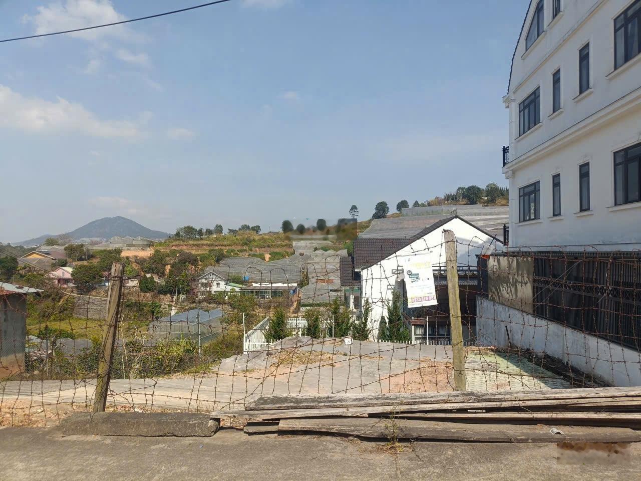 Đất biệt thự đường Trần Thái Tông, DT 248m2 full thổ cư, gần ngã 4 Phan Chu Trinh, đường ô tô