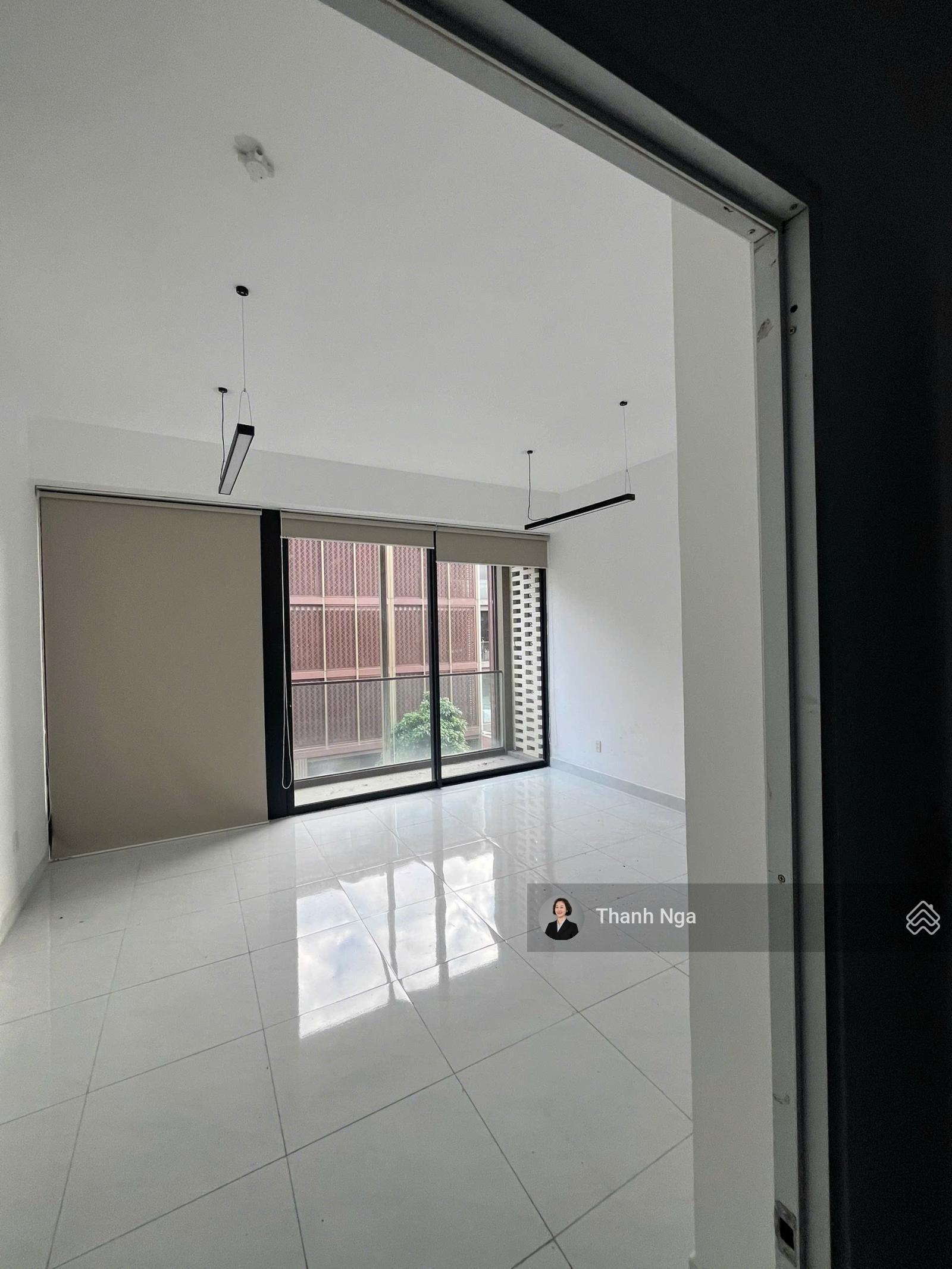 Bán Nhà phố Thương mại SOHO - KĐT The Global City đã hoàn thiện CB, giá chỉ 33.x tỷ