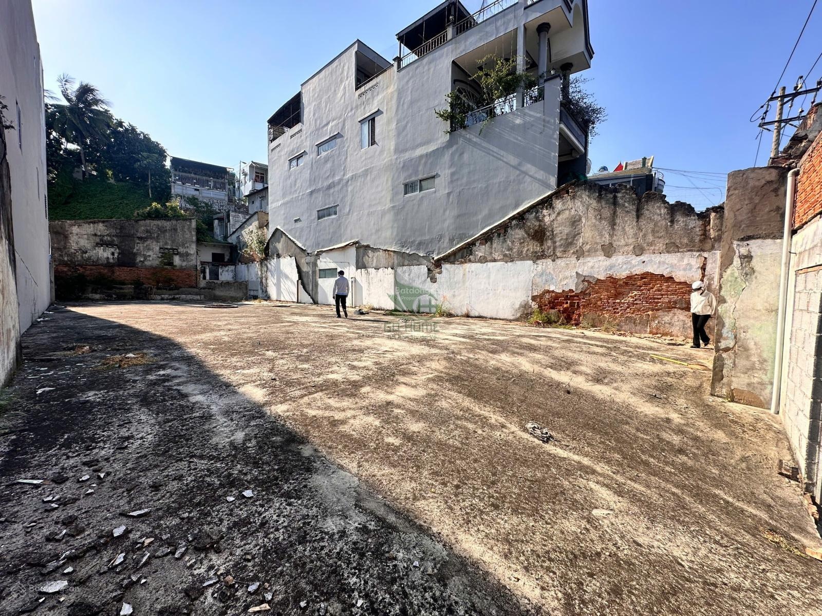 Cho thuê đất trống đường trần phú gần vinpearl 355m2 ngang 14.5m