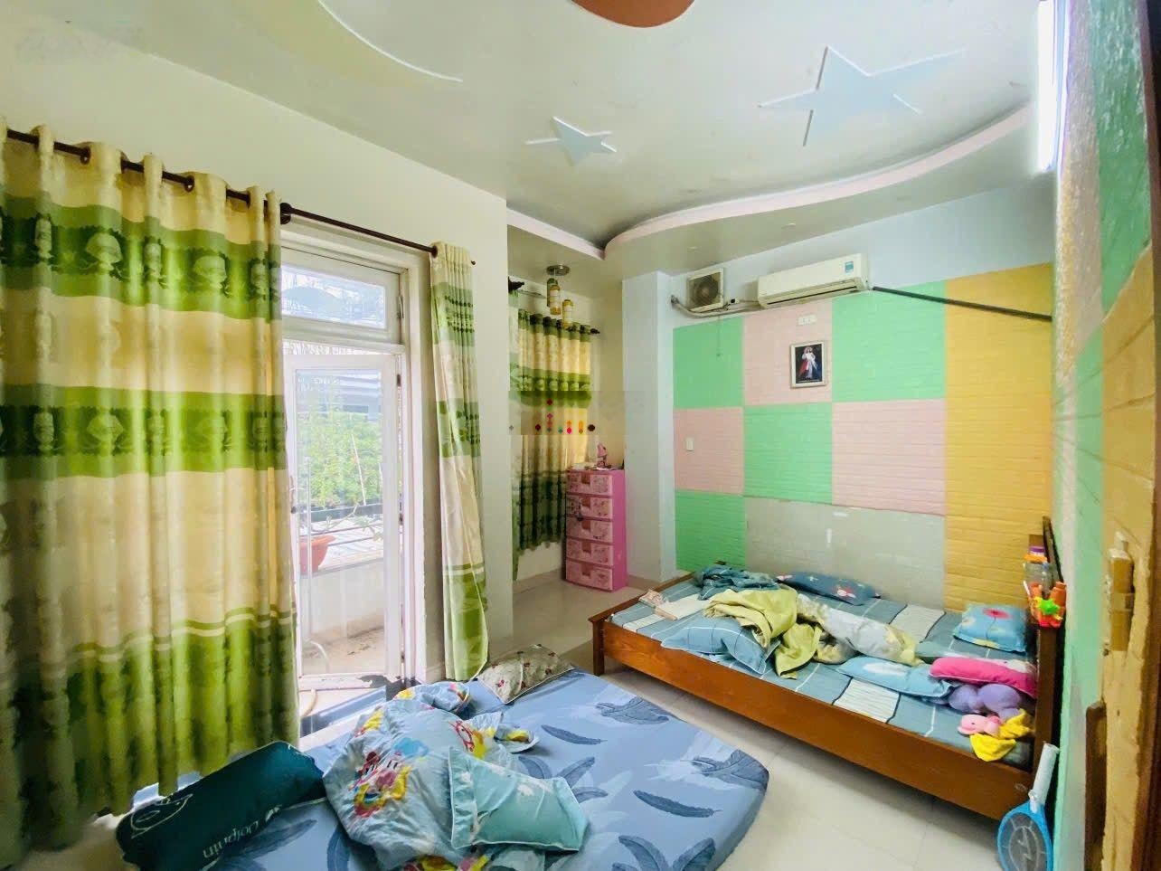 Bán nhà mặt tiền đường Trần Thị Diệu, Nhà 1 trệt 1 lầu giá 9.5 tỷ