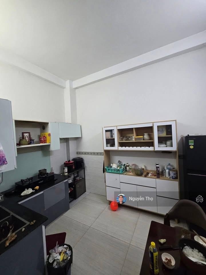 Bán Nhà 3 Tầng 4 Phòng Ngủ Gần Trường Lê Lai.