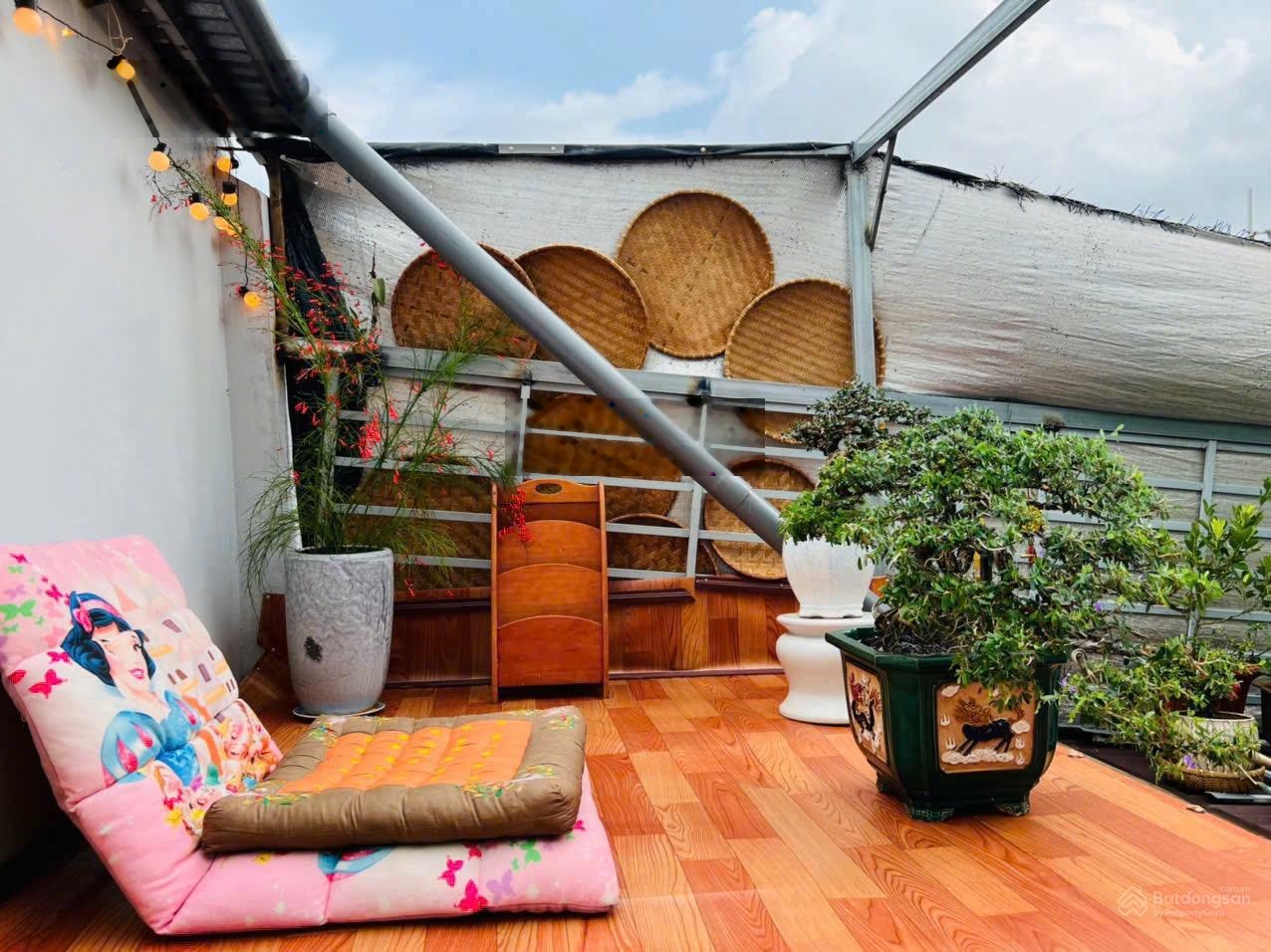 Nhà khu biệt thự lô 90 Đức Trọng 3PN gần sân bay, giá 5,2 tỷ
