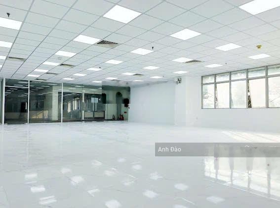 Cho thuê tòa nhà mới xây mặt tiền tân sơn nhì, quận tân phú