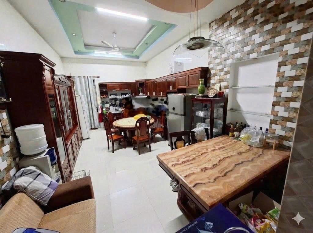 Bán nhà HXH QH 10m Ông Ích Khiêm, Q11. DT 112,3m2, 4*30m(NH 4,7m) có hẻm sau nhà. 4T BTCT, hơn 17tỷ