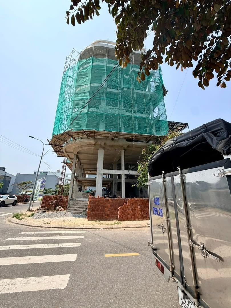 Chính chủ gửi bán lô đất mặt tiền đường Hòa Minh 30, ngay khu A1 Phương Trang