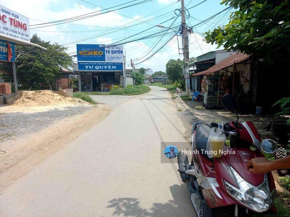 Tôi cần bán lô đất 99m2 thổ cư. Giá 780tr đường Lê Thị Vui Xã Phước Hiệp, Củ Chi ngay KCN Tây Bắc