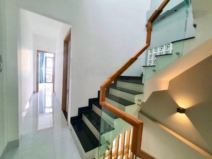 Bán nhà giảm 700tr -quận 2 - Sài Gòn
