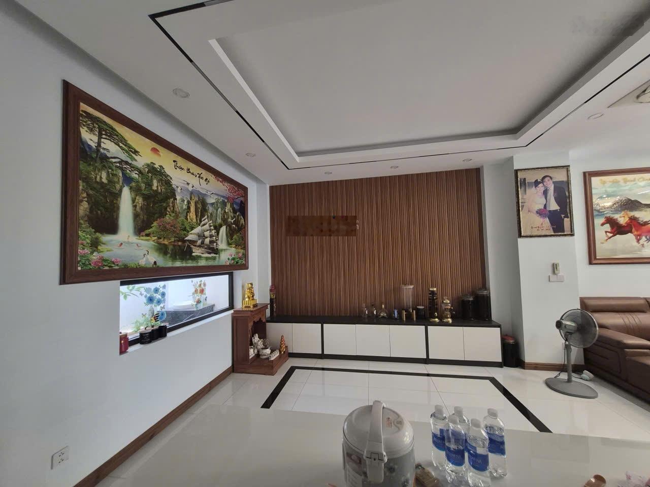 Bán gấp nhà Lavida Vũng Tàu 6x17,3m (103.6m²) full nội thất cao cấp, Giá 10,9 tỷ