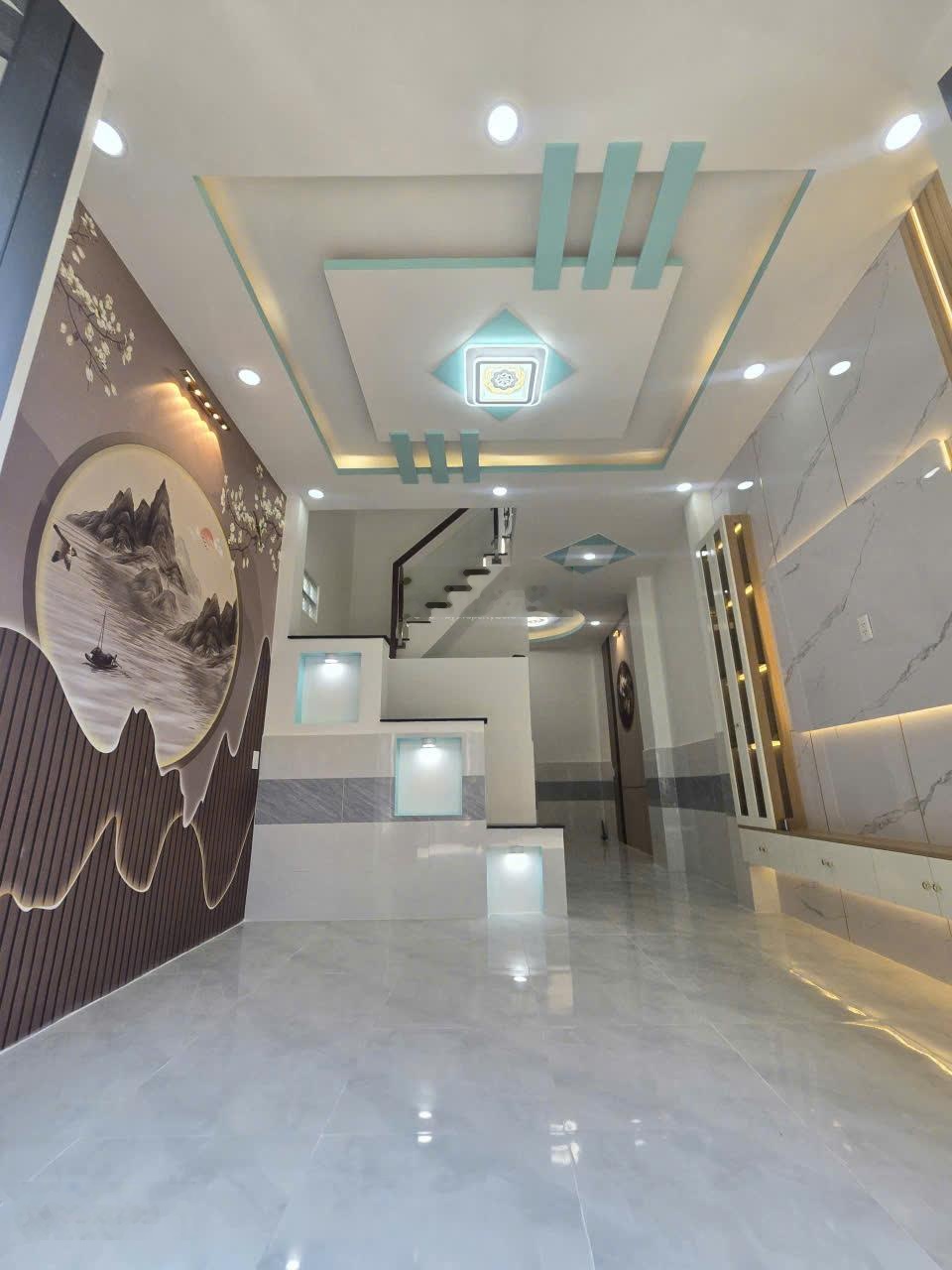 * BÁN NHÀ GÓC HẺM 4m Lương Văn Can Q8. (3.8x9) 3Tầng, SHR, 3PN Mới đẹp, Gần cầu số 2
