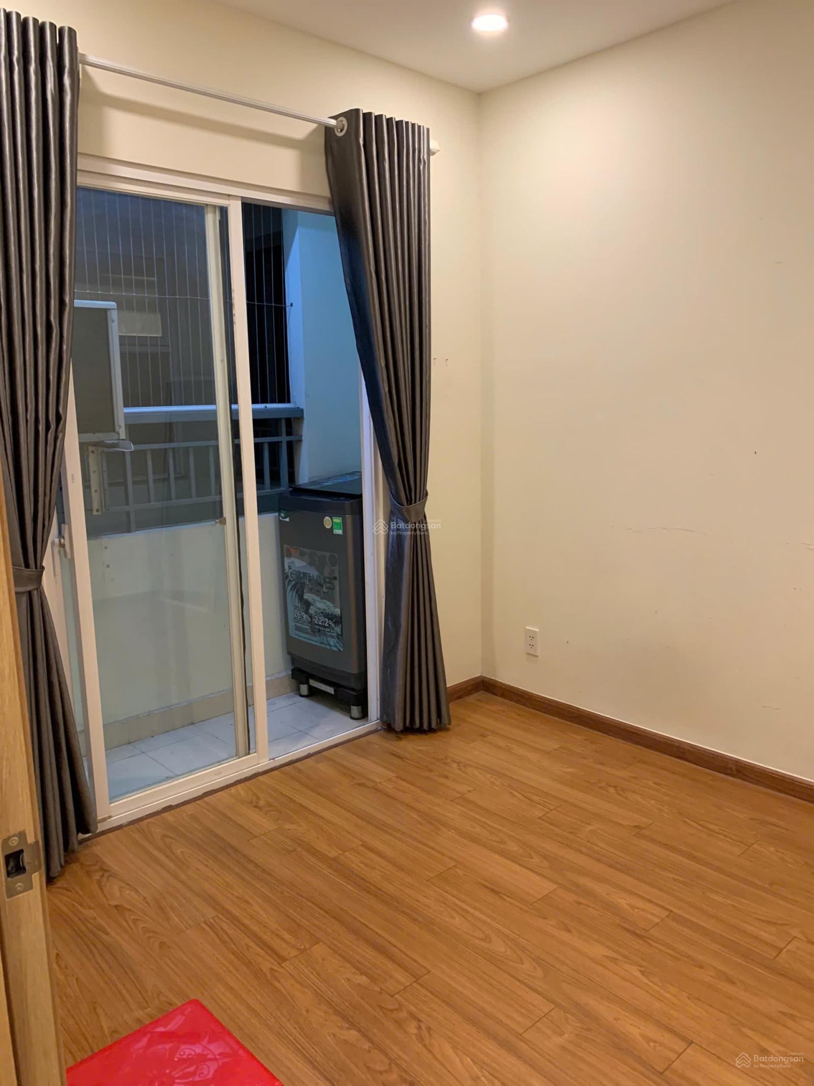 Chính chủ cho thuê căn 2pn giá 7tr có nội thất vào ở ngay cc DreamHome