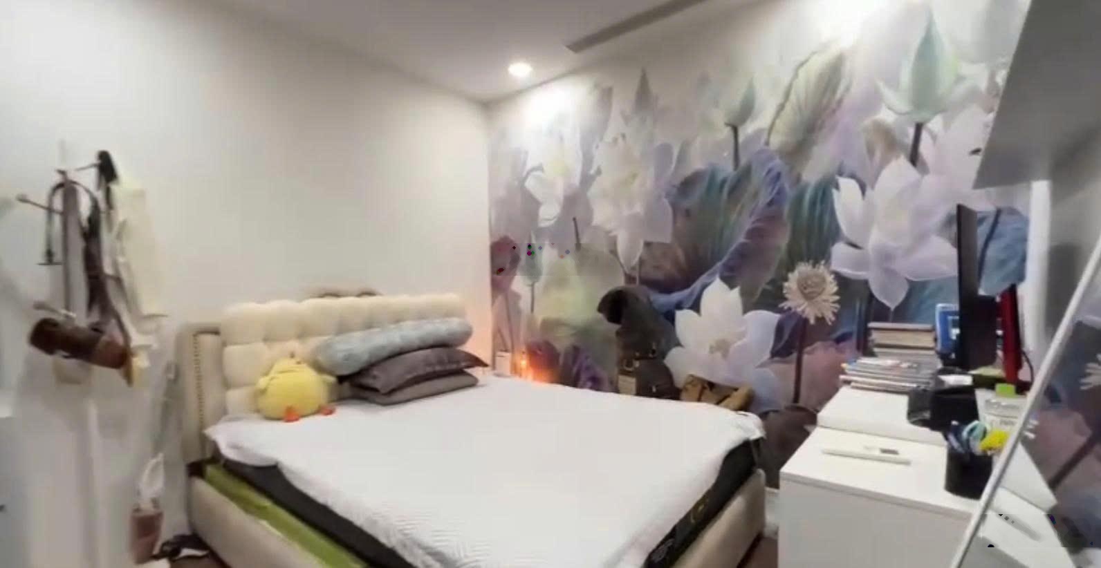 Bán nhanh căn 2PN Sunshine Sky City Quận 7, 76m2, tầng cao full nội thất, giá 5.3 tỷ