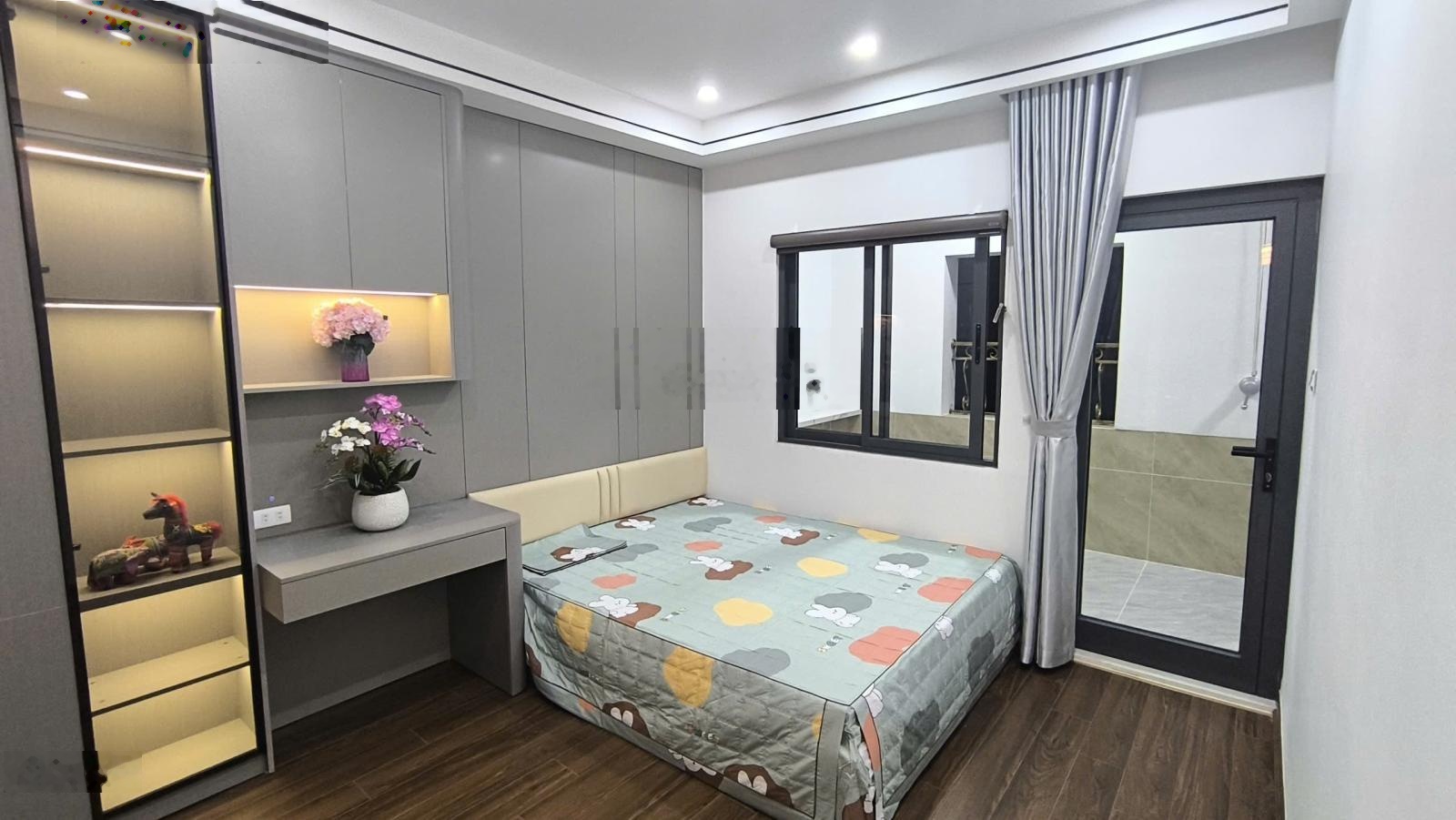 Chính chủ bán chung cư CT4-4 khu đô thị Mễ Trì Hạ, 9,2 tỷ, 120m2, 4PN, 2WC, nhiều tiện ích