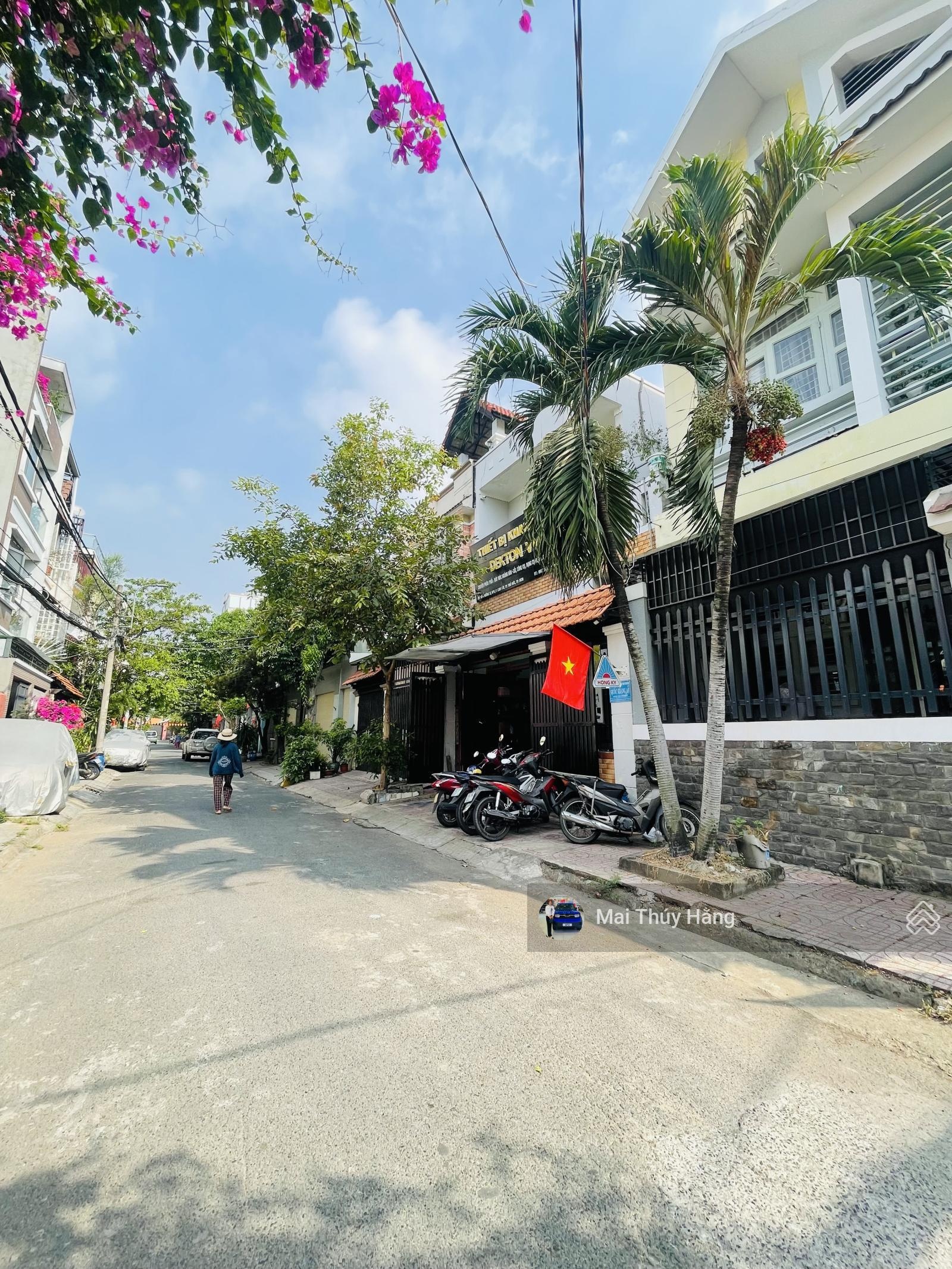 Phân khúc 8 tỷ nhà mt khu dân cư đồng bộ vip ngay phạm văn đồng - ngang 6 vuông a4 -ngay công viên