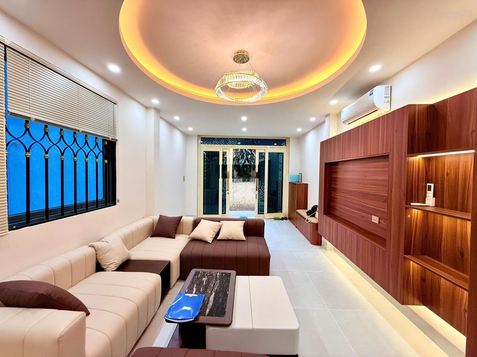 Bán nhà Võ Thị Sáu 53.8m2, 5 tầng thang máy, lô góc, xây mới, 7PN, nội thất vip, ngõ thông 14.5 tỷ