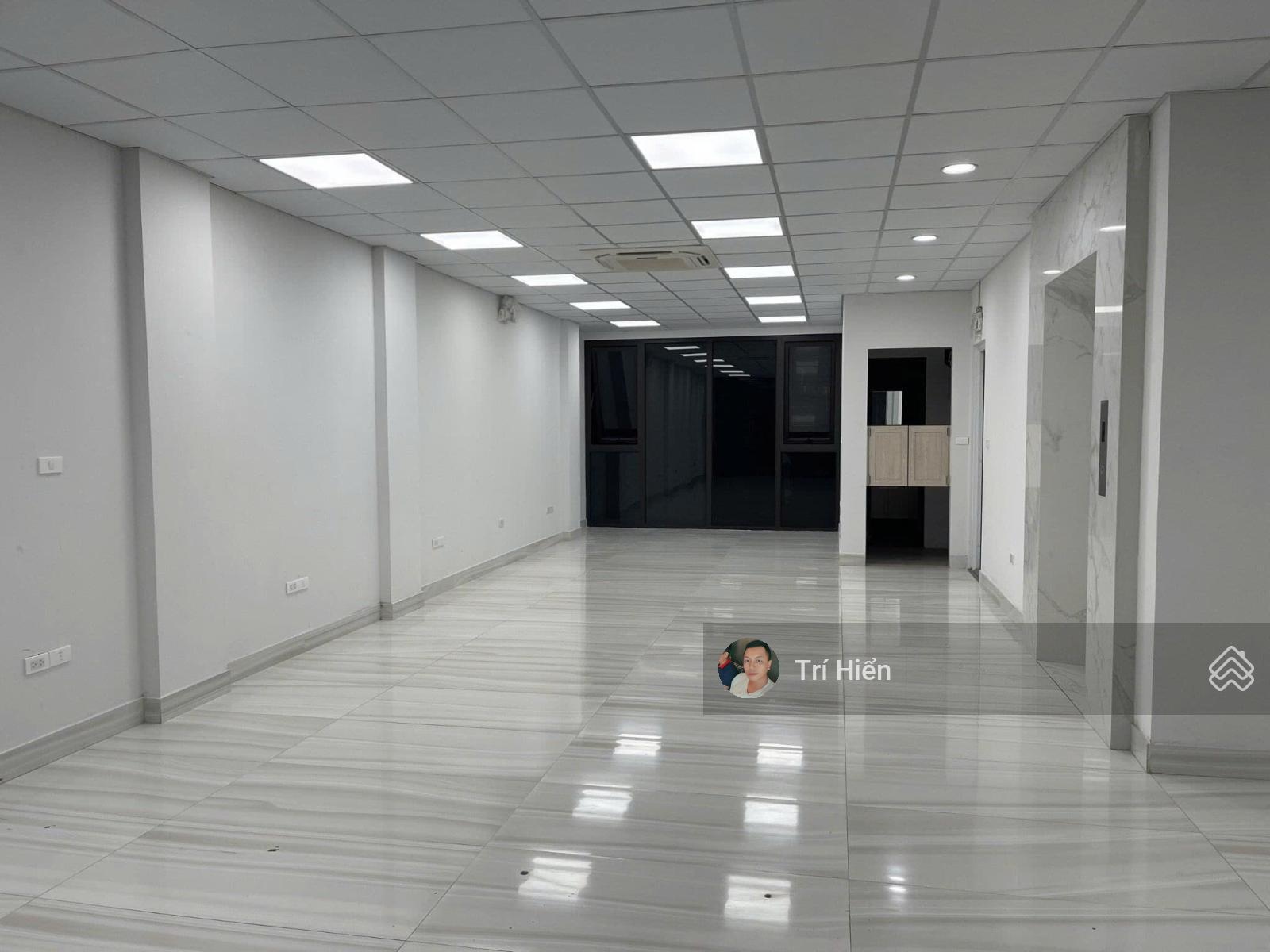 Cho thuê nhà phố Trần Quang Diệu: 50m2 x 6 tầng, MT: 4,5m, thang máy, thông sàn. LH: 0974557067