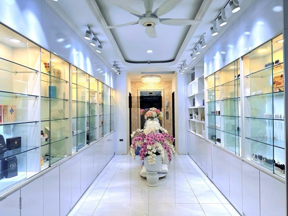 Nhà phố Thái Thịnh 62m2 7T thang máy ô tô kinh doanh 26tỷ