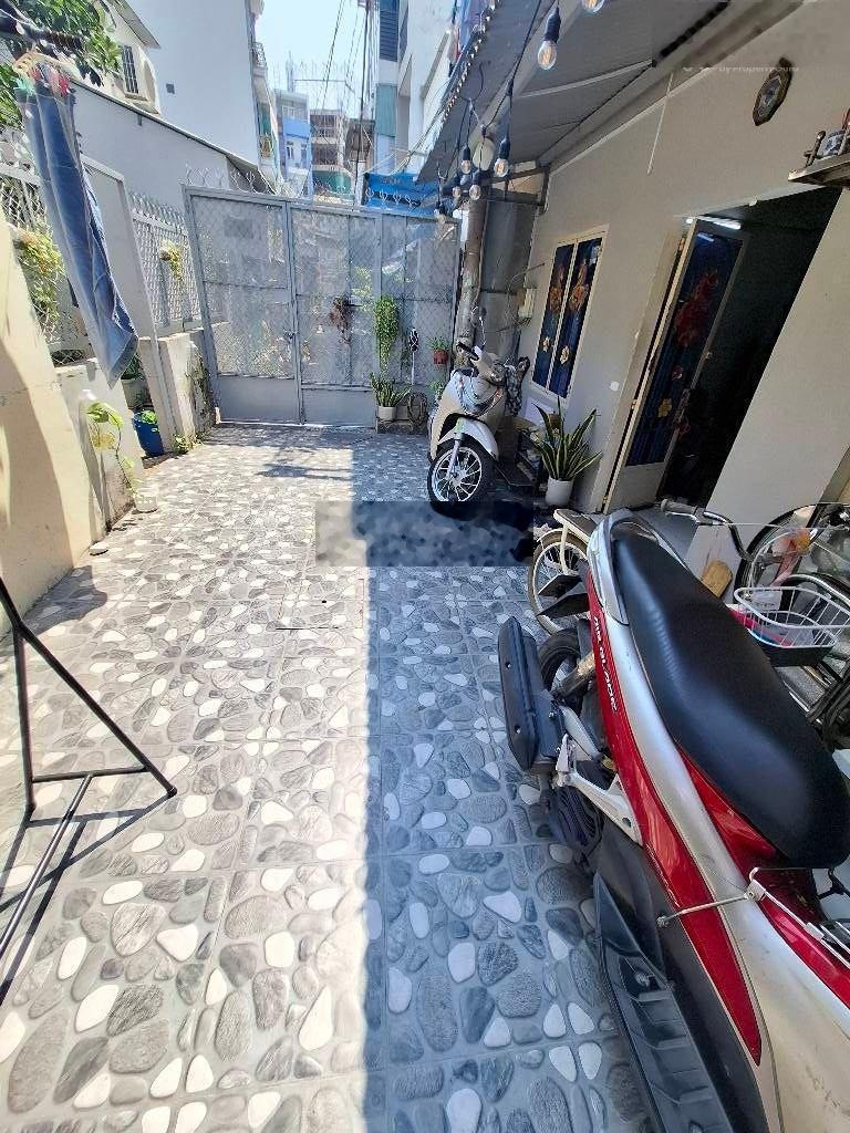Bán nhà diện tích khủng Phạm Hùng, Quận 8, Thành Phố Hồ Chí Minh