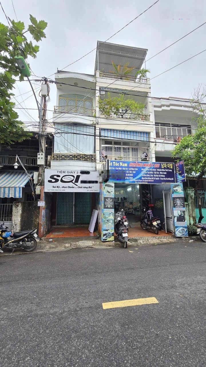 Bán nhà mặt tiền trần nguyên trung tâm nha trang giá tốt 6,7 tỷ vị trí đẹp kinh doanh