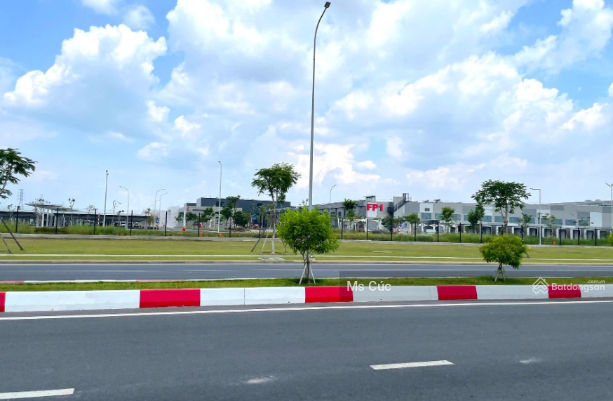 Bán lô đất KCN Hưng Yên, giá 3,5tr/m2, đất trả tiền 1 lần, làm được kho xưởng cho thuê, logistics