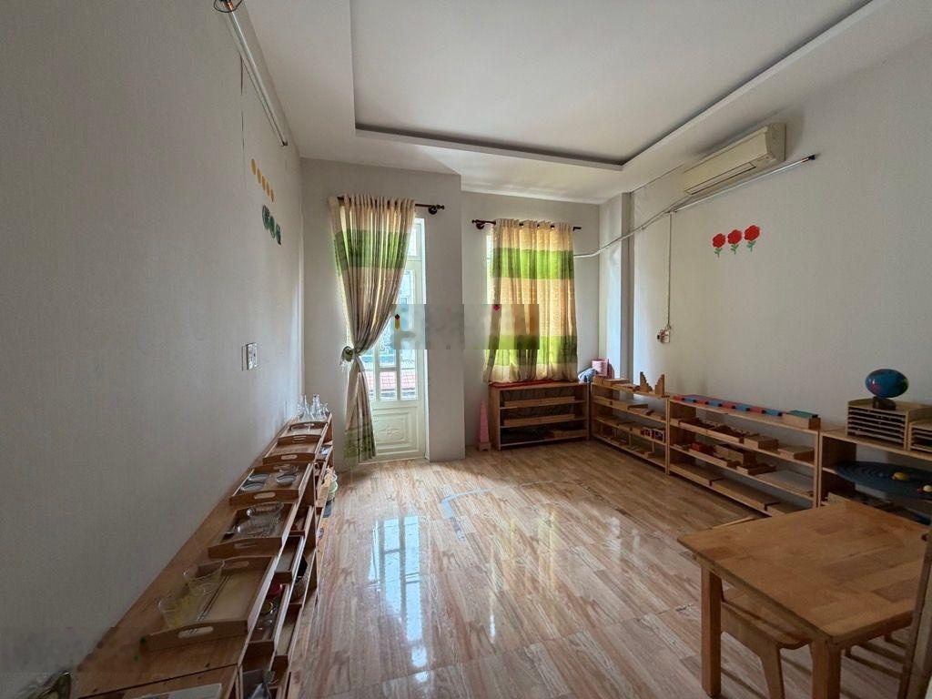 Bán nhà hẻm xe hơi Phú Định, Q8, 3 tầng, 4x18m, nhỉnh 6 tỷ 0866905479