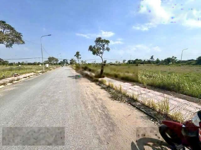Bán Gấp Lô Đât 100m2 Ngay Sao Lưng Chợ Đức Hòa Giá 1T2 0938192162