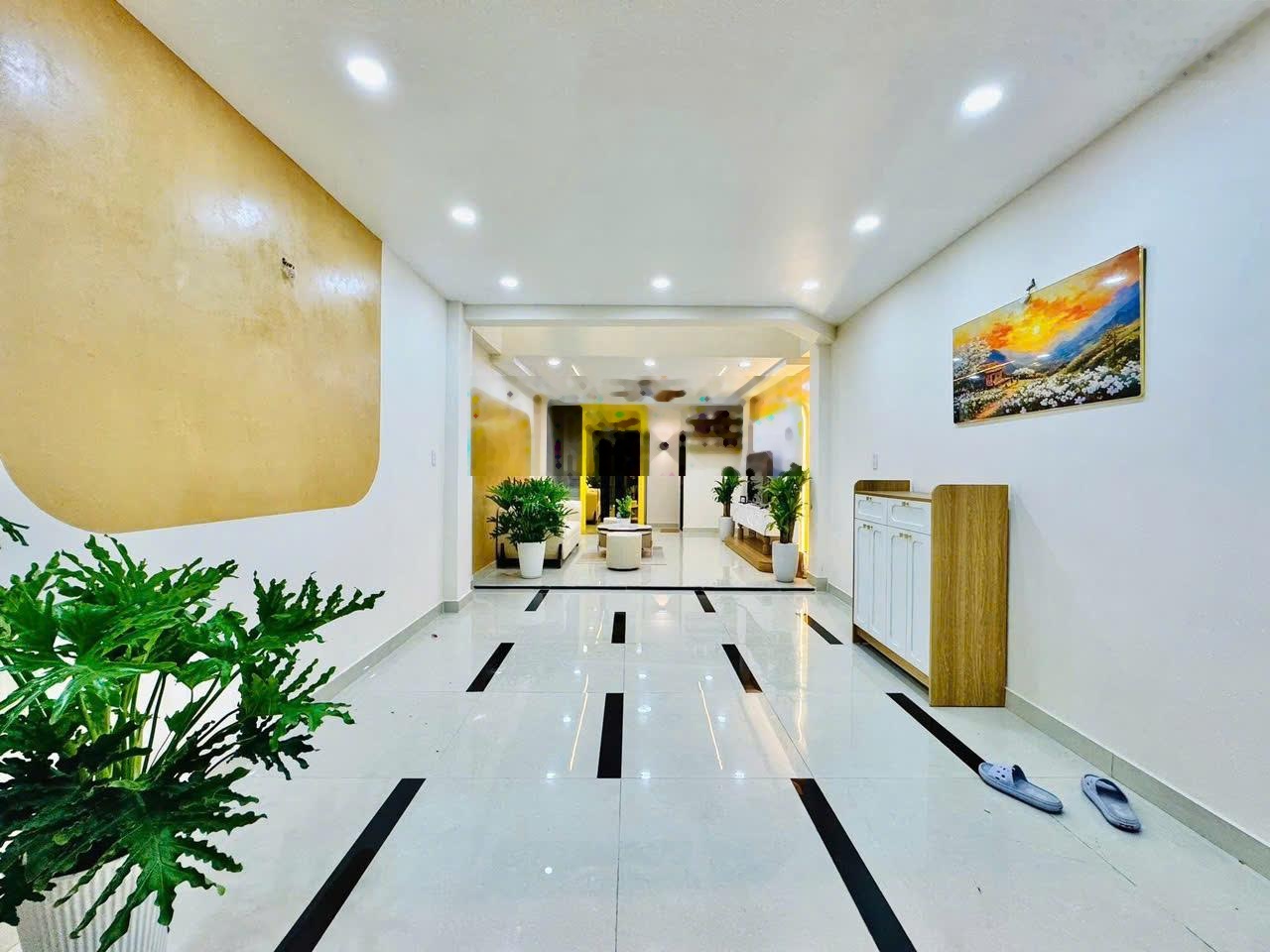 Bán NP Hồ Văn Long, 6,5 tỷ, 60m2, mặt tiền kinh doanh