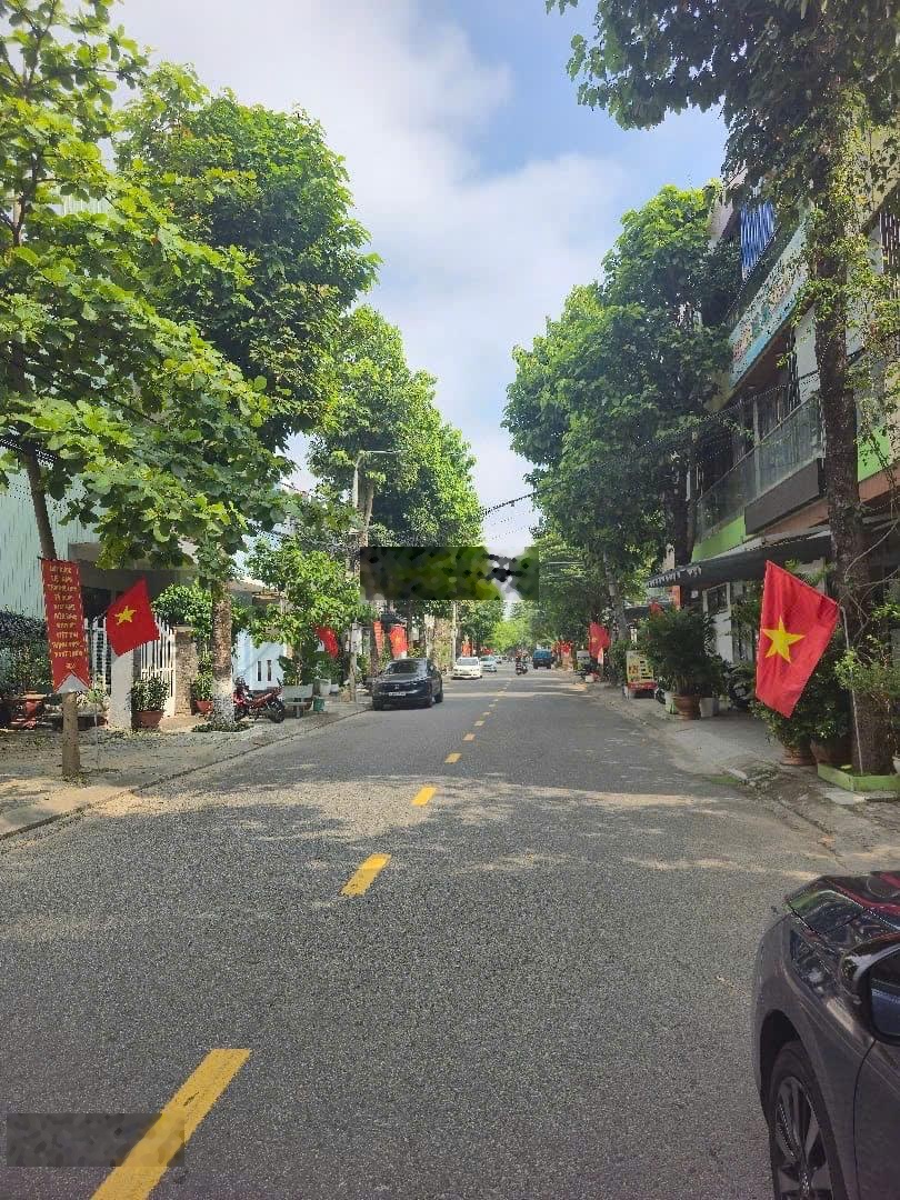 Bán lô đất 100m2 Khuê Trung - Ngay sát Nguyễn Hữu Thọ - Đường 7m5