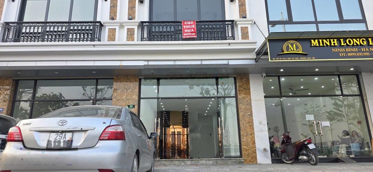 Bán nhà Vạn Phúc Hà Đông Hà Nội: thang máy, gara, 5 tầng, giá chào chỉ 12,5 tỷ.