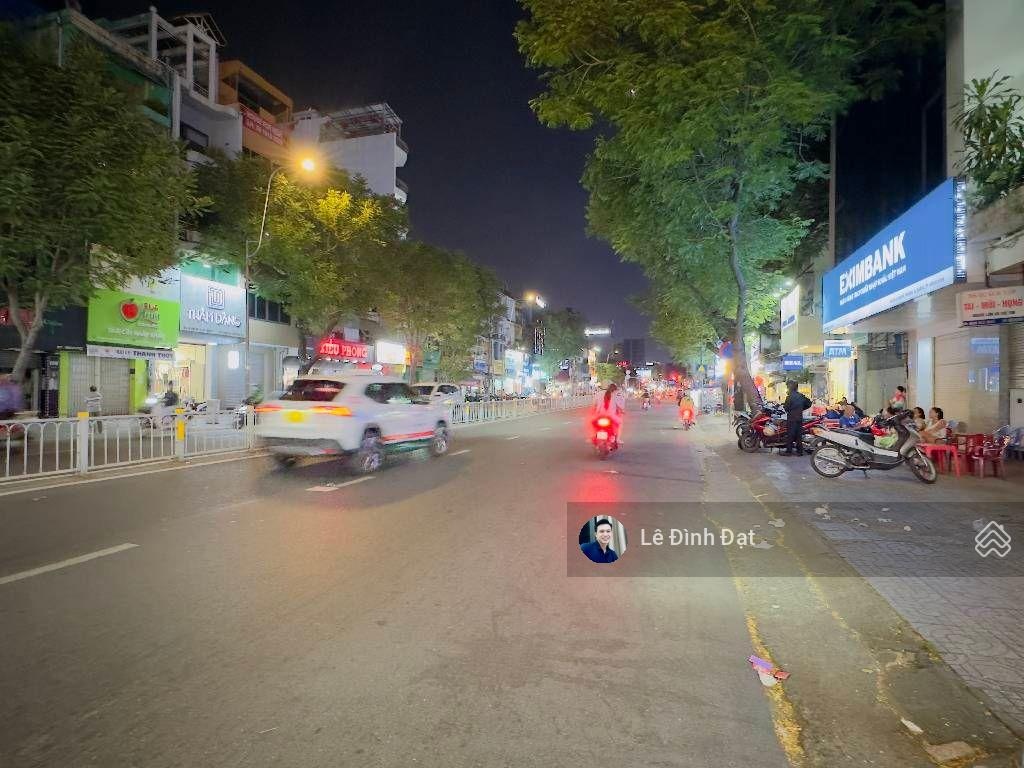 Bán nhà Quận 3, hẻm kinh doanh tại trục xuyên tâm Lê Văn Sỹ - 65m2, ngang 6m bề thế - nhỉnh 8 tỷ.