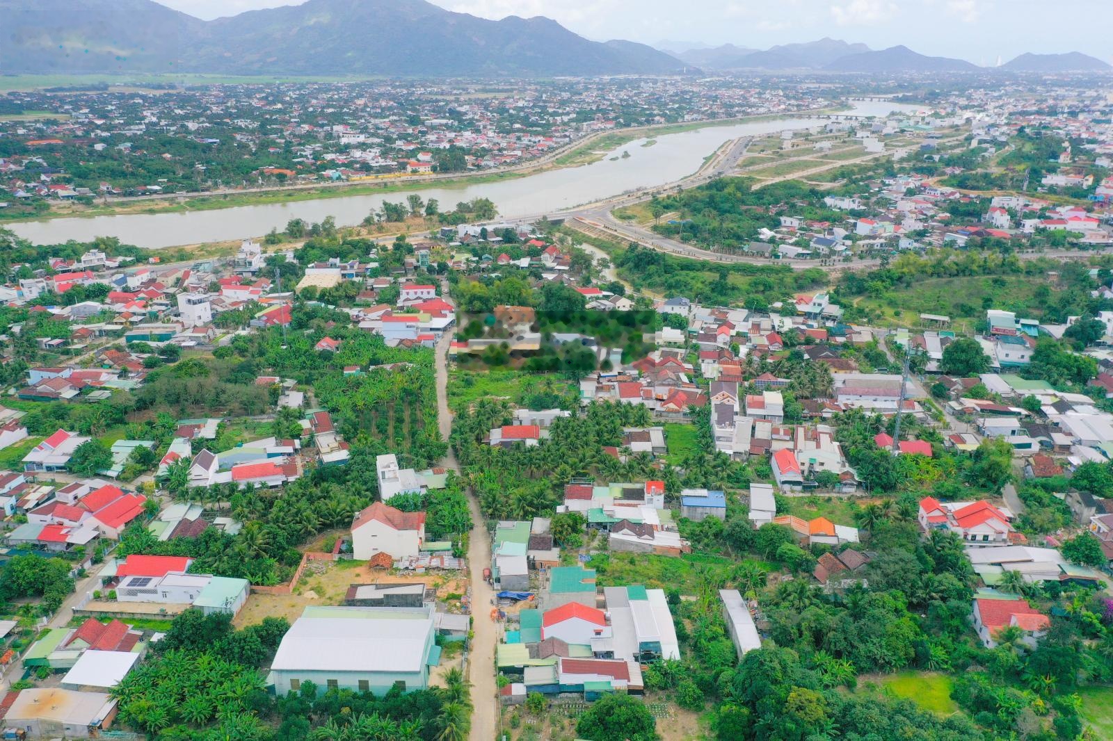 Nhà 2 tầng diên lạc full nội thất, giá chỉ 2,9 tỷ!