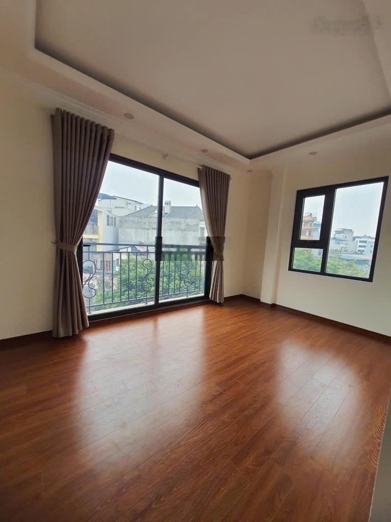 Bán gấp nhà dịch vụ Dương Nội Hà Đông 50m 5 tầng 14,7 tỷ chủ xây chắc chắn, gần công an phường