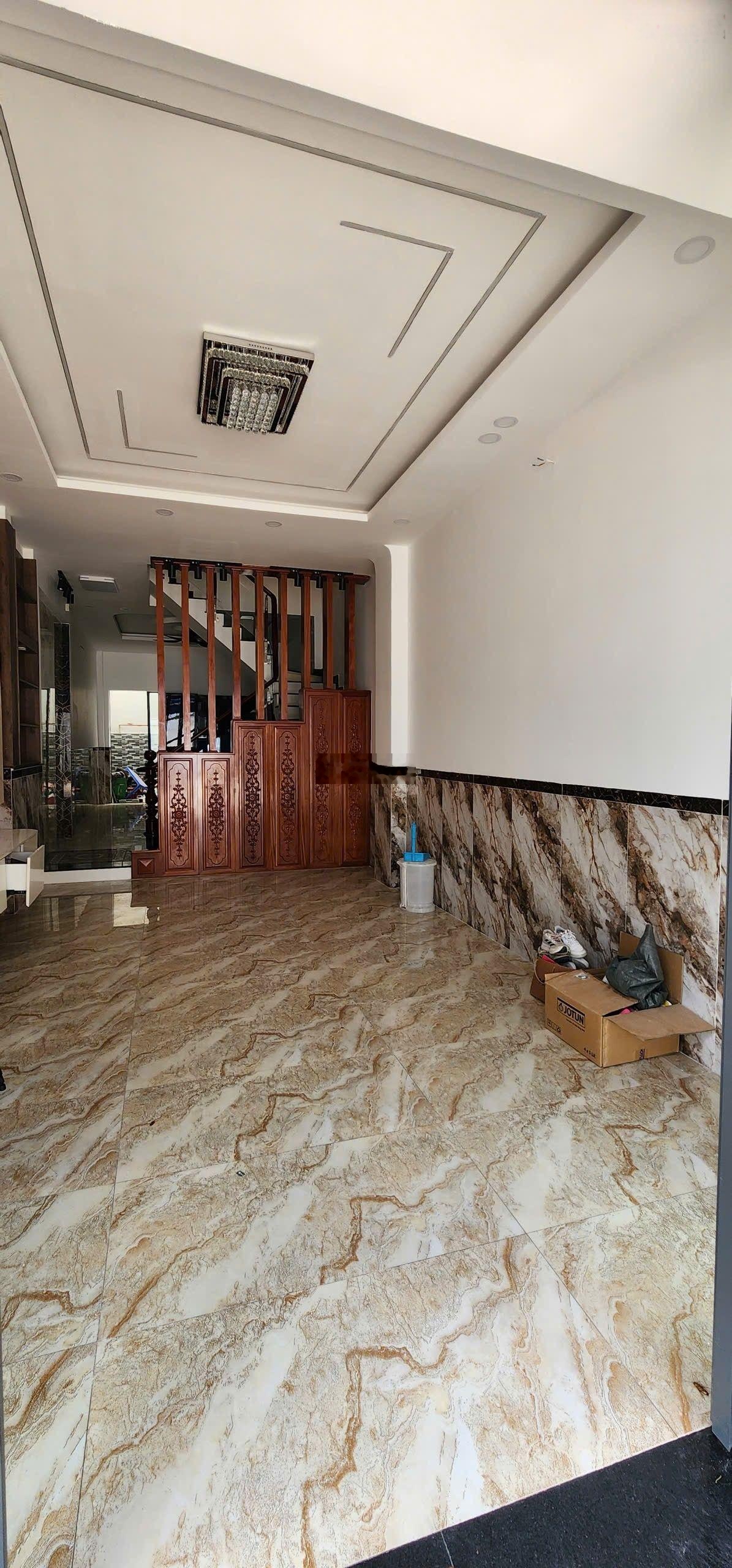 Nhà 4 tầng 5pn ngay Khu Tên lửa đường Trần Văn Giàu 8 tỷ 650