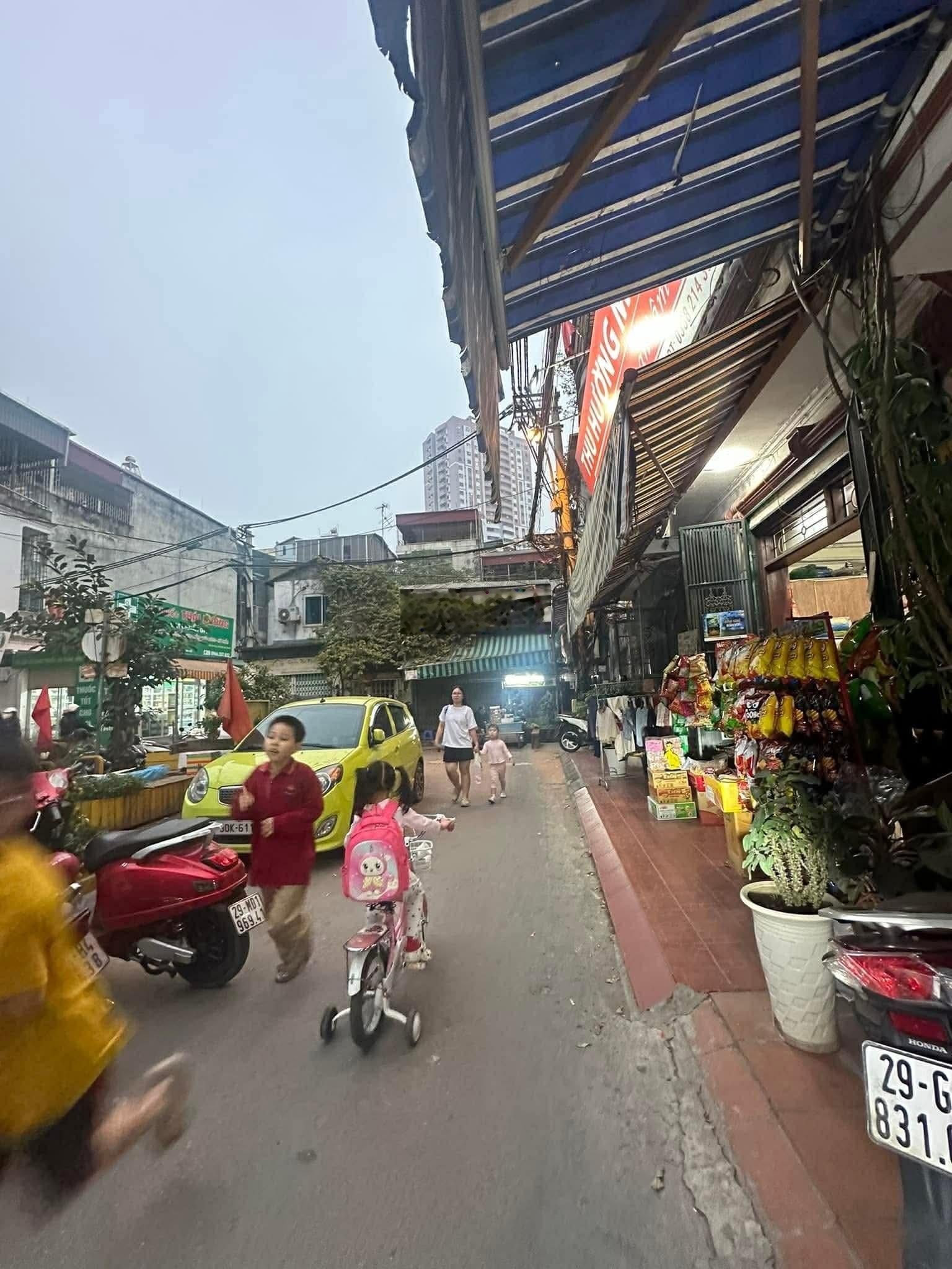 Bán Nhà Riêng tại 147b Tân Mai, Yên Sở, Hà Nội, giá tốt 20,5 tỷ, 61m2